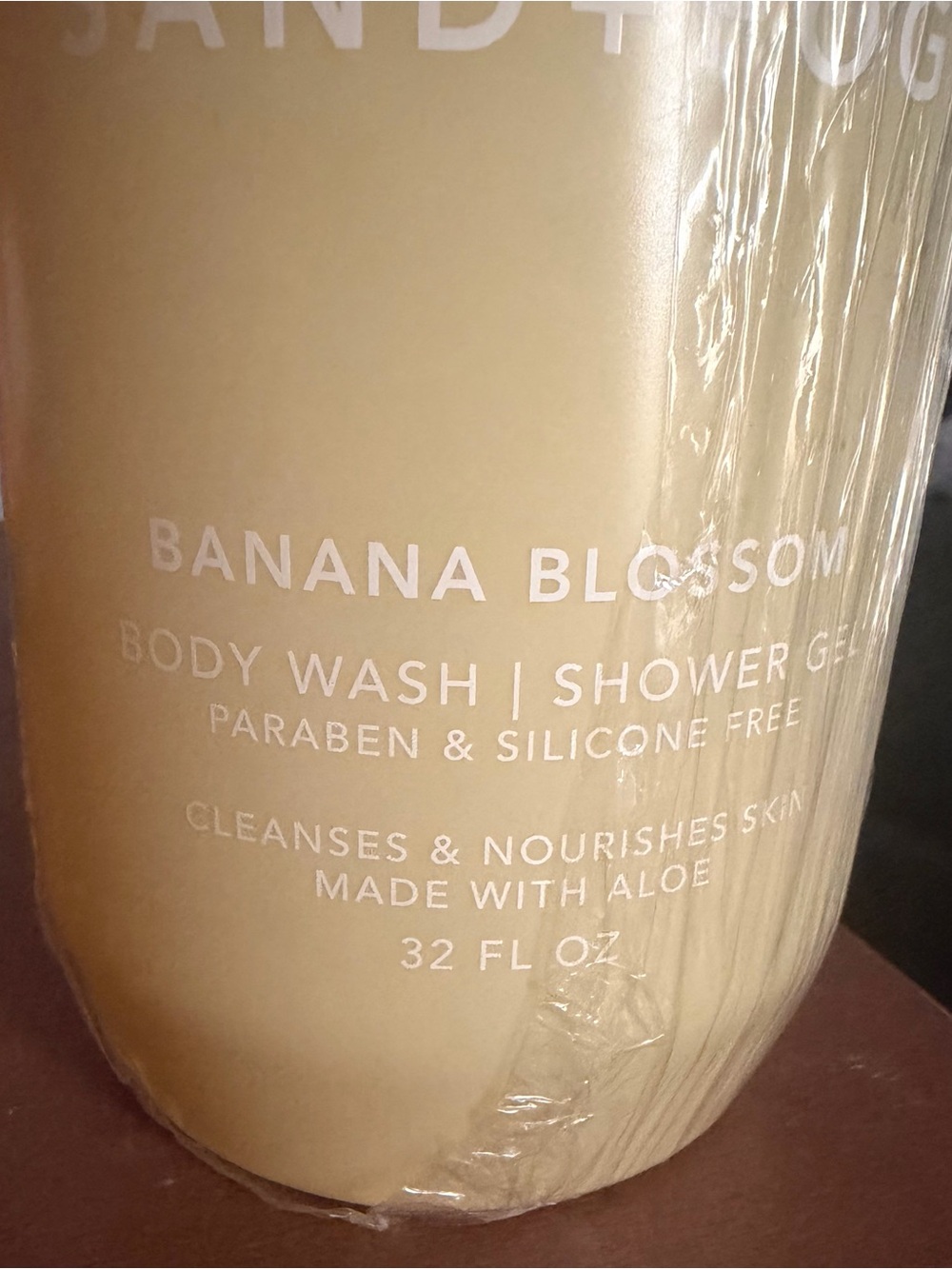 Sand + Fog Banana Blossom Body Wash 32 ounces - Picture 3 of 4